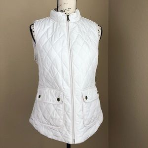 White Quilted Zip-Up Vest with Pockets